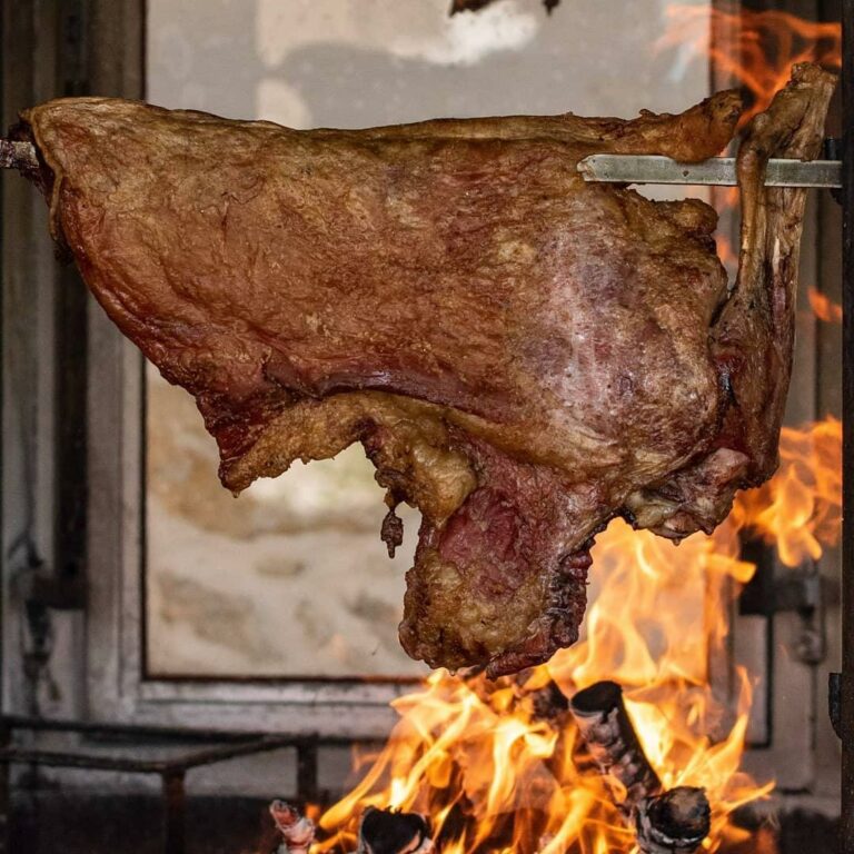 318155875 641163671133472 474516505501568771 n 768x768