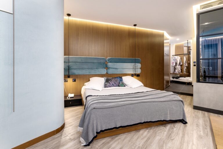 421532737 1125048792107324 6795088014628584763 n 768x513