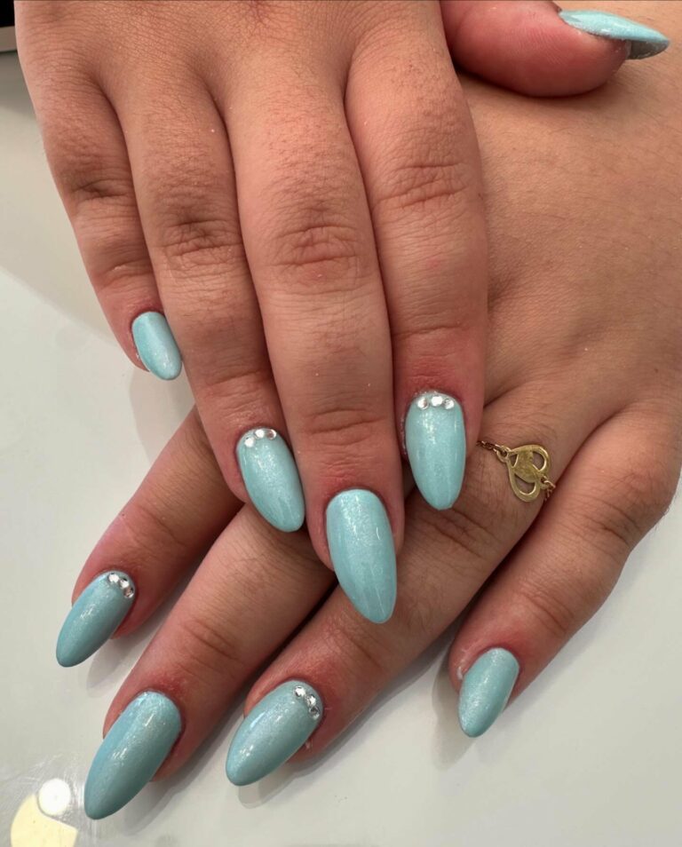 442487616 17984859476669671 1090681002789978294 n 768x954