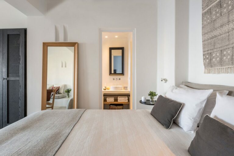 Porto Fira Suites Hotel in Santorini by Interior Design Laboratorium Yellowtrace 12 768x513