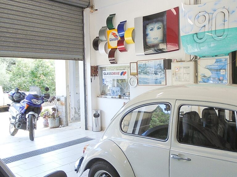 fanopoieio agios nikolaos crete marakis ioannis paint car workshop 7 768x576