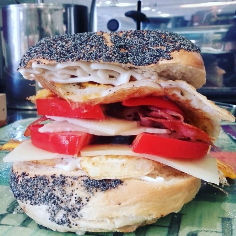 13310437 1023822247671534 7338058840698056432 n 768x768