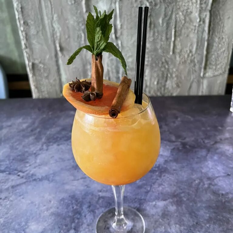 290003753 2976369829321382 8663339339607424809 n 768x768