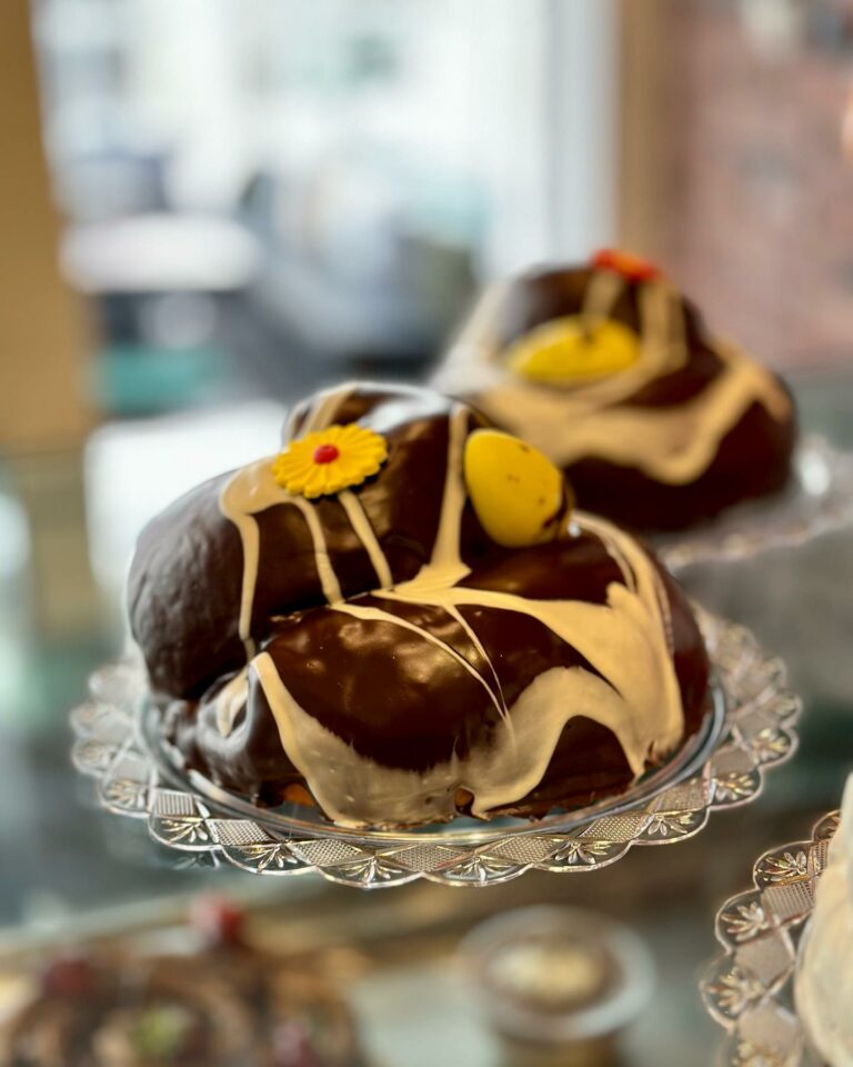 340134382 777566403879481 421019282047673422 n 768x960