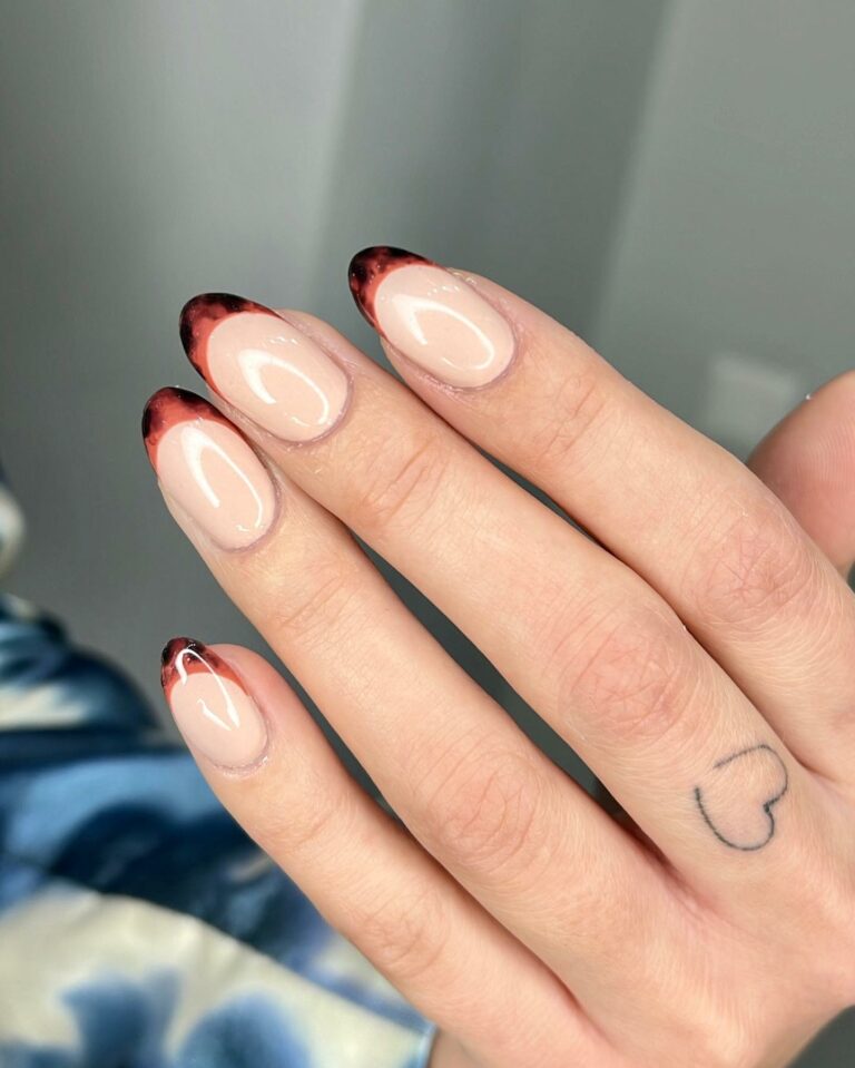 431480757 18019255985315292 3514526889426799546 n 768x959