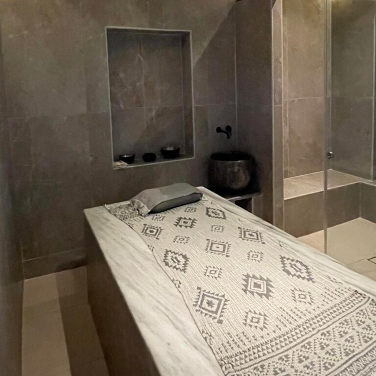 442511583 971919701606509 7033555428563512569 n 768x768