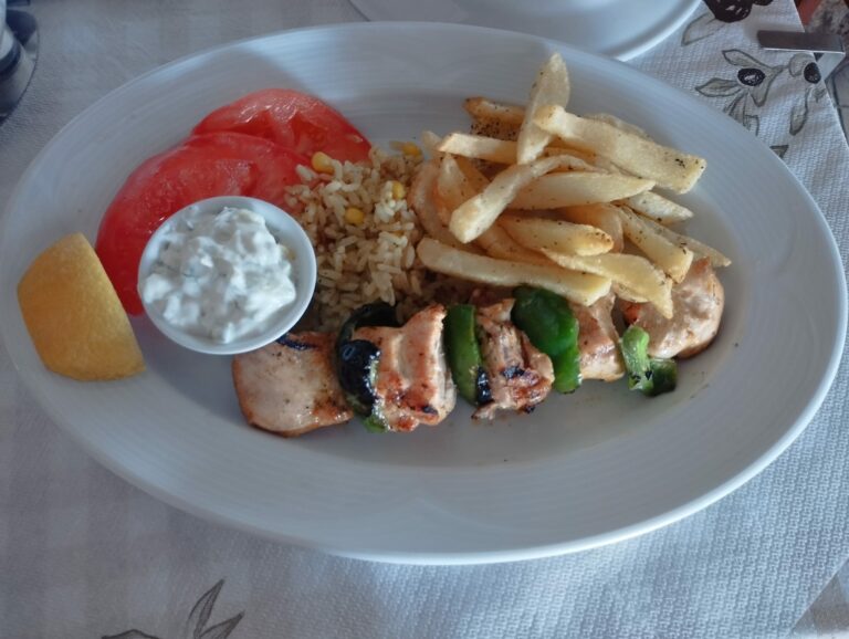 444783992 333570433100922 6109363125900660667 n 768x578