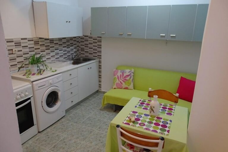 67298648 108001413868086 5952847508597112832 n 768x512