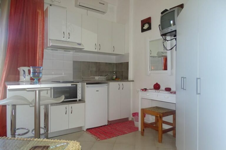 67816589 108001393868088 5304731858389434368 n 768x512