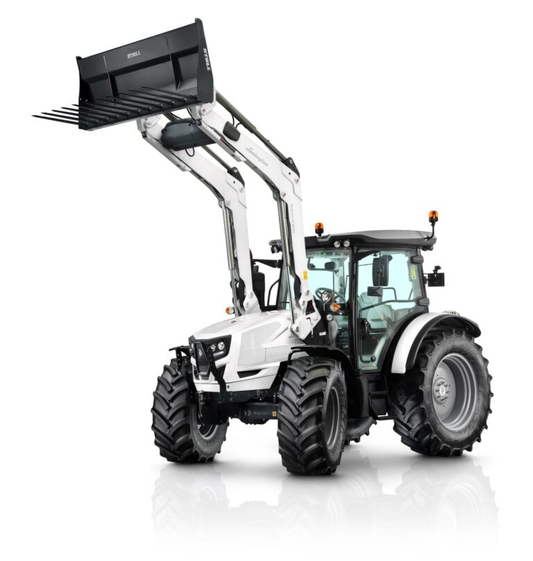 449821184 823522633089890 2444487912663679891 n 768x807