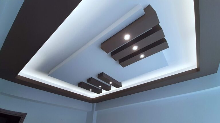 Screenshot 20231130 122236 Photos 1 768x431