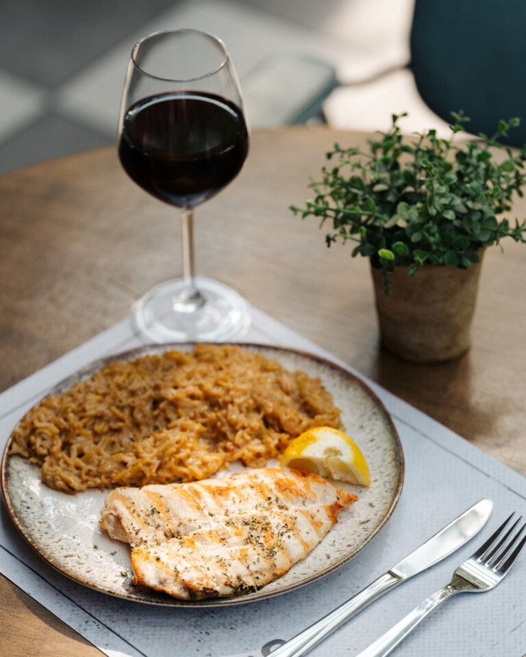 438119126 980828237314181 2752802970599432893 n 768x960