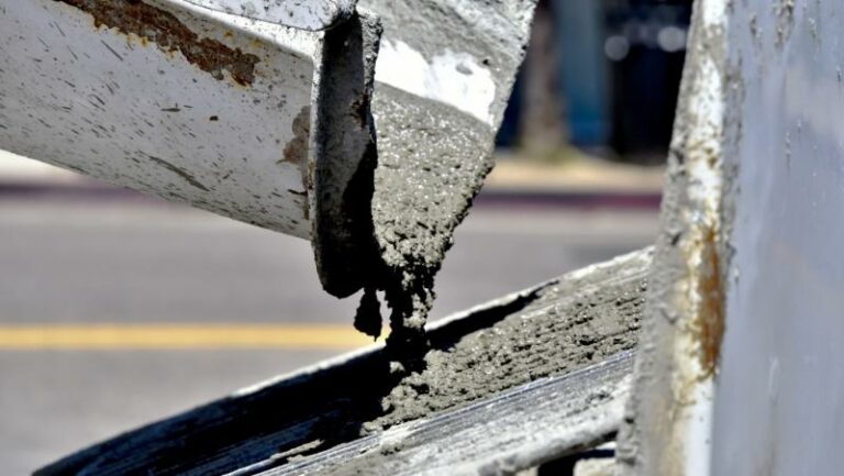 64127 OIKODOMIKA YLIKA AFOI LAGANAKOY   Sidero Mpeto Keramidia Toybla Oikodomika Ylika Kalamata 8 768x433