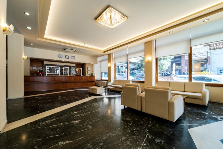 oceanis kavala scaled 1 768x513