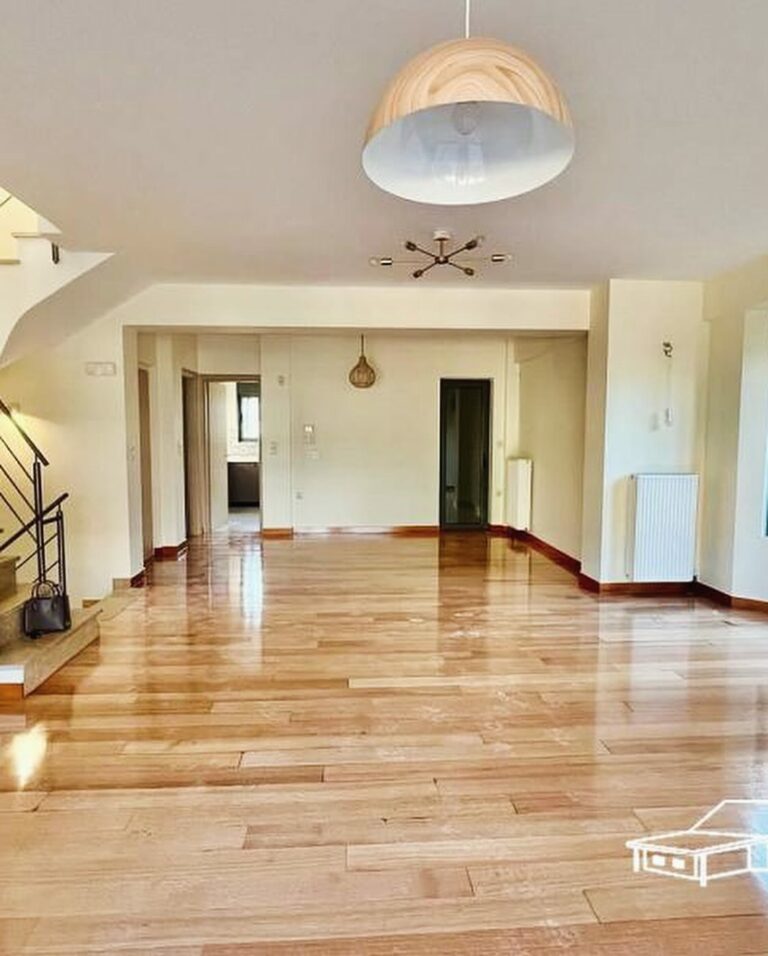 417481159 18313457716195457 7553239122039638759 n 768x956