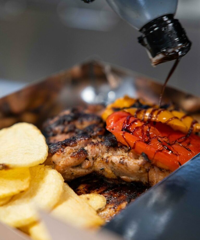 468717085 1120273050098542 5604328900838014846 n 768x920