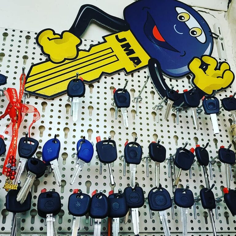 74159353 2404600599780334 6629295159680958464 n 768x768