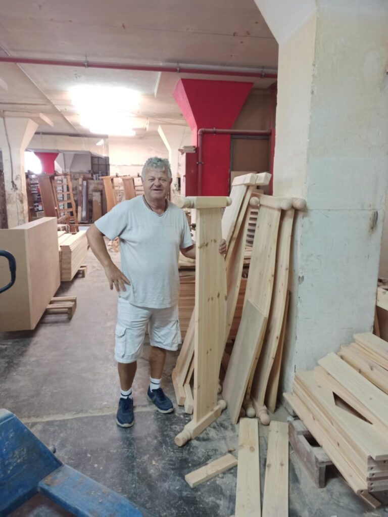 Messenger creation FF387A8D E8A8 480F A94A 463ED9B64891 768x1023