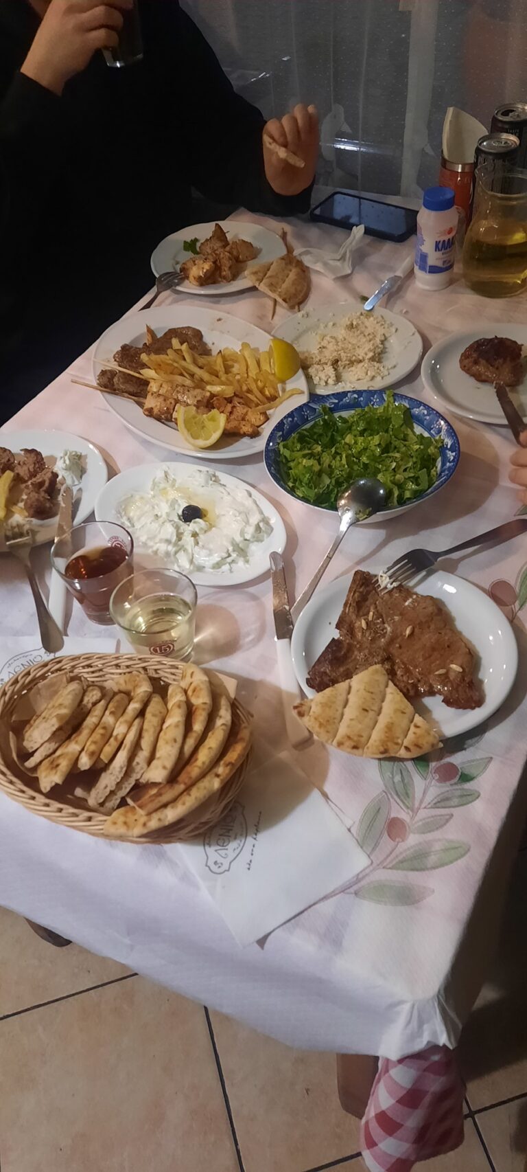 333505297 965128791177269 1001804396017202998 n 768x1706