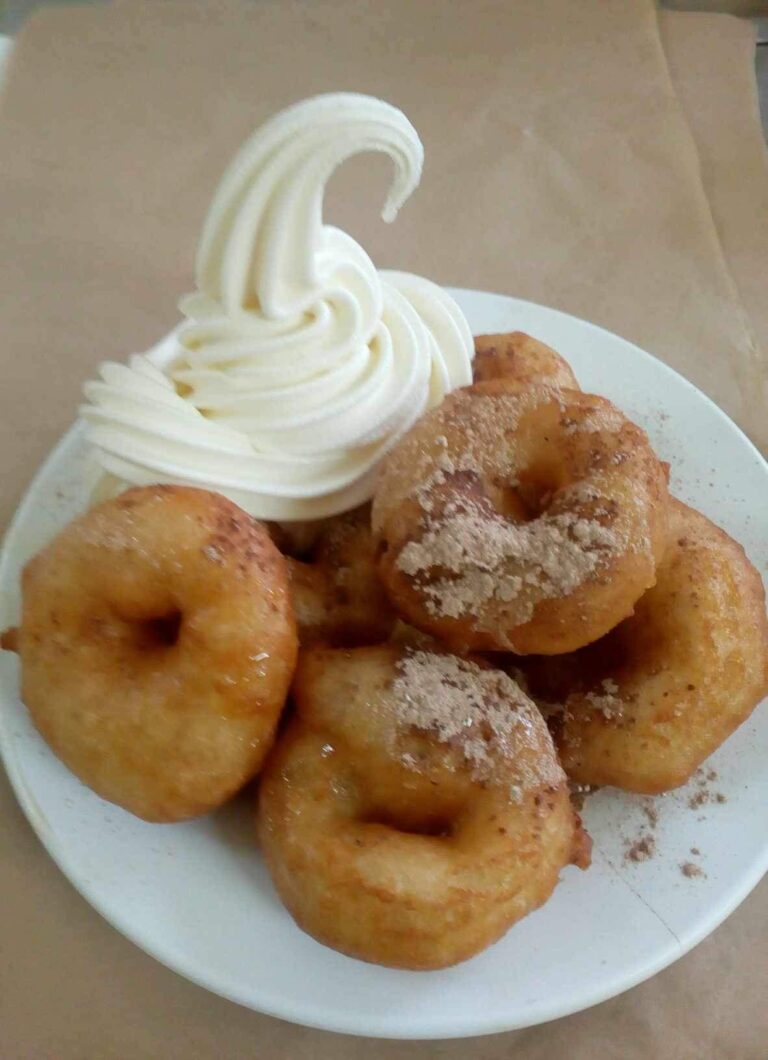 449728676 1001688798628956 1101717630535419623 n 768x1060