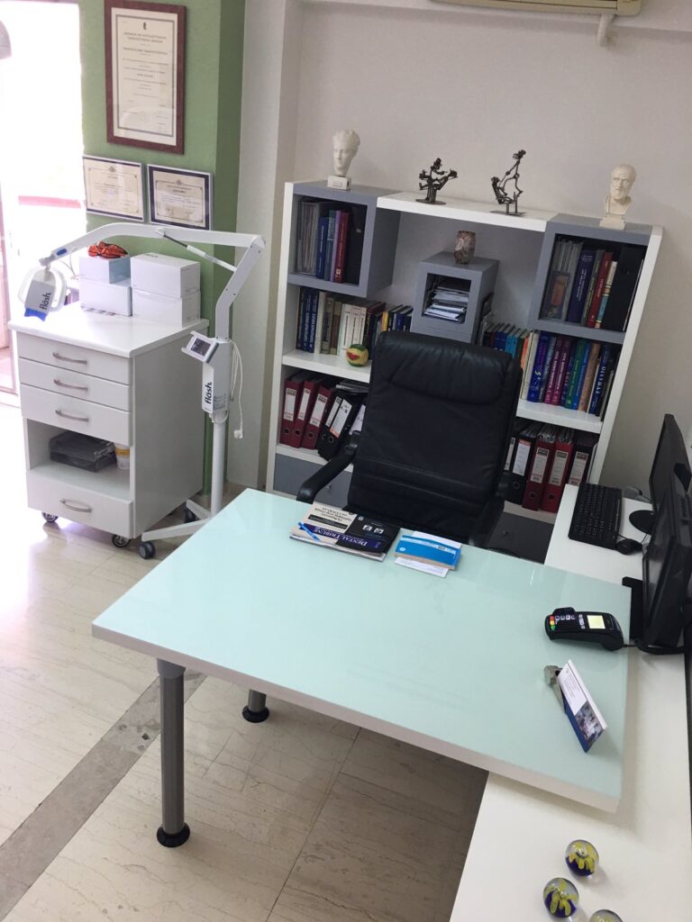 0 02 0a e1a8880d4737ce364149162e62060117949a6e2b307b709b900e6b0349d75764 f4b1f5bf 768x1024