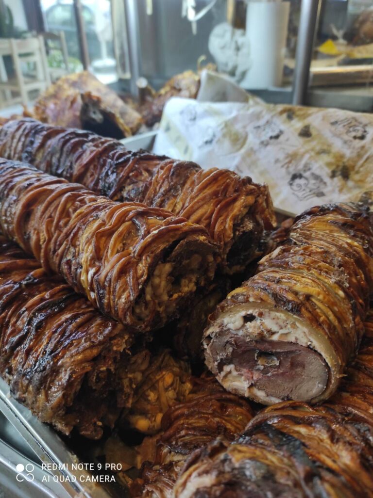 481905228 3069924183171308 6561512846569662983 n 768x1027