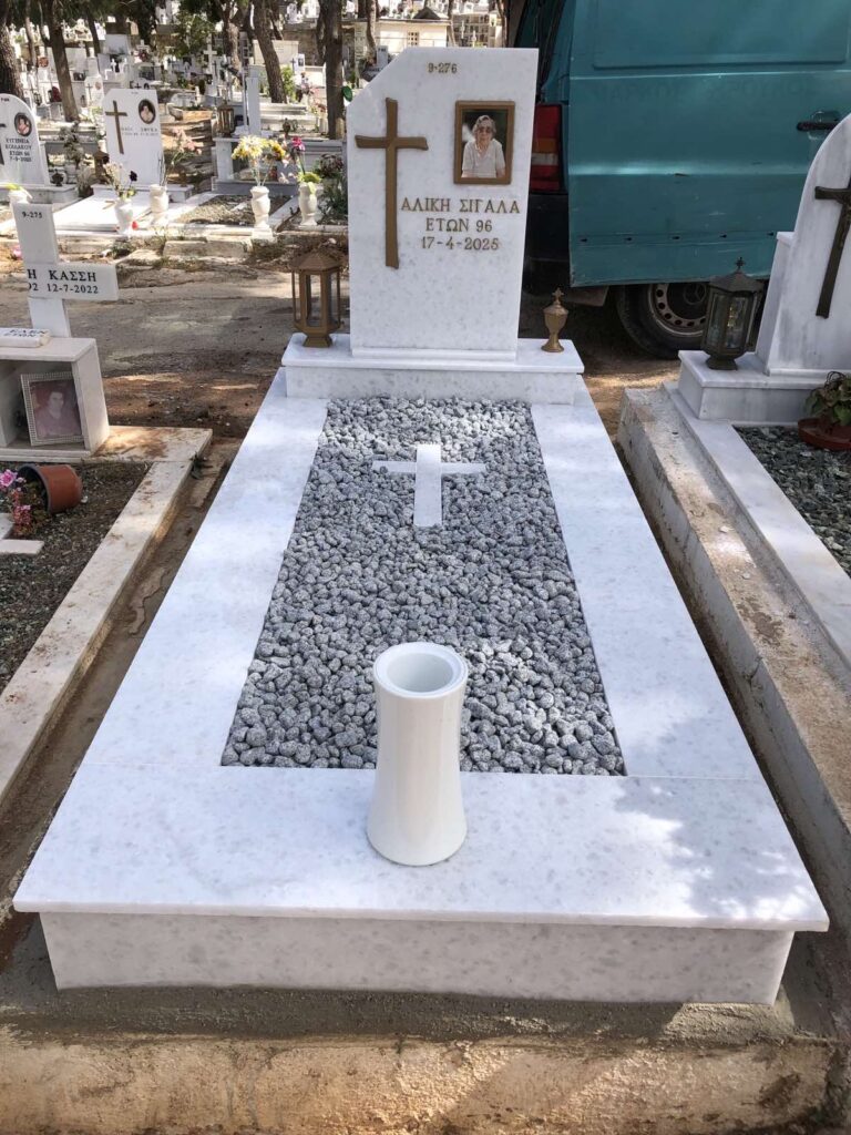 IMG f9e4f8036d069b77f3cbe46fdc90fb03 V 768x1024