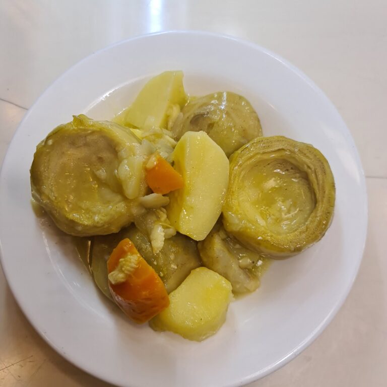 490661409 1225792812879728 6188940371131808143 n 768x768