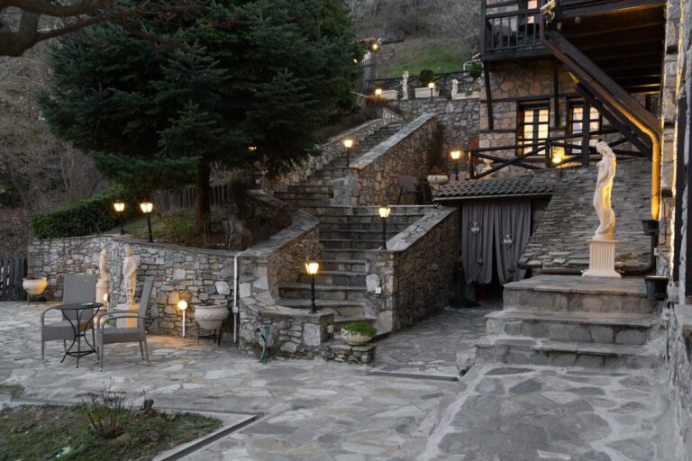 191.Pantheon 768x512