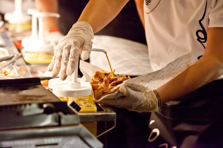 201911160317155619 768x512