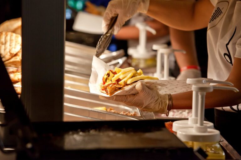 201911160317161208 768x512