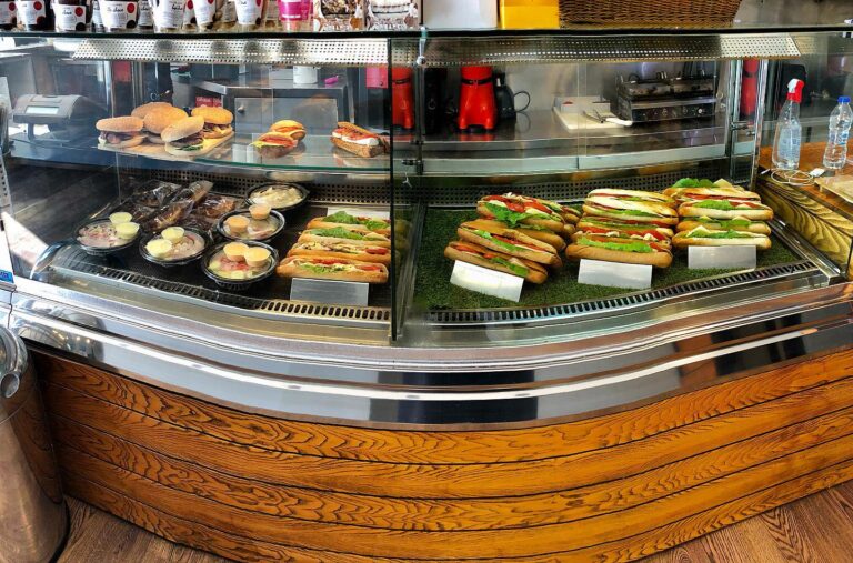 97784618 1161734687492517 5507977428892385280 n 768x507