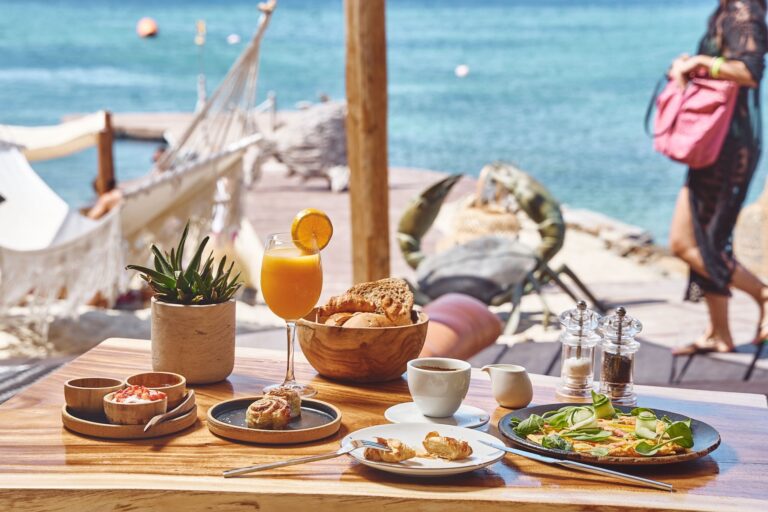 restaurant img 13 768x512