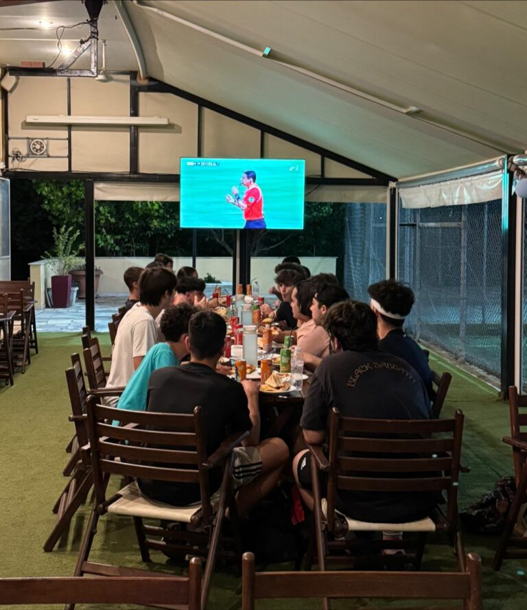 519703510 1228335875756275 7842349434276020381 n 768x889