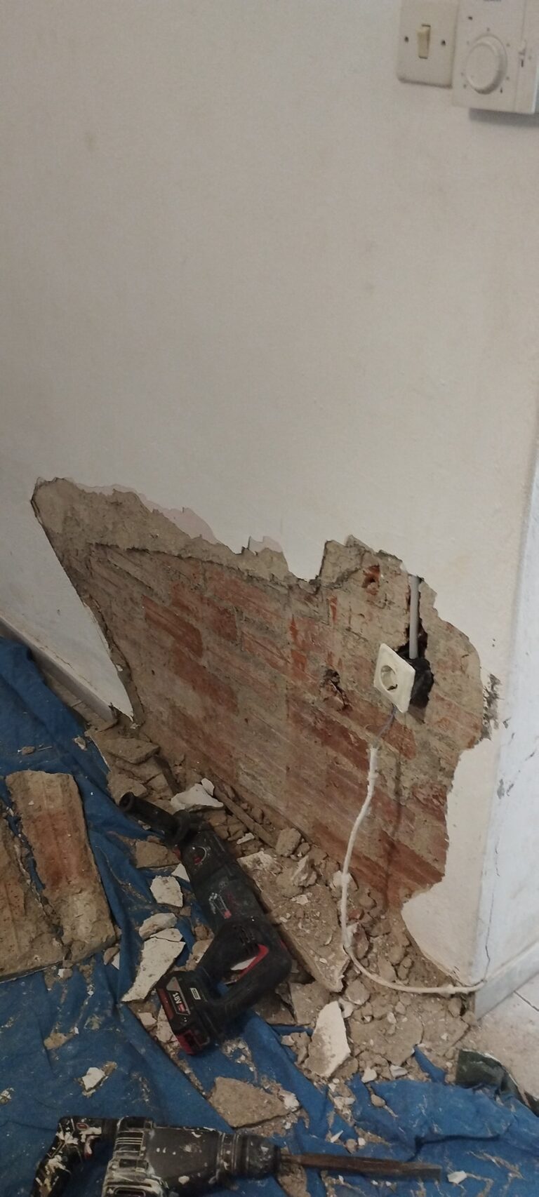 529431297 1434315657673360 4400438407599039970 n 768x1706