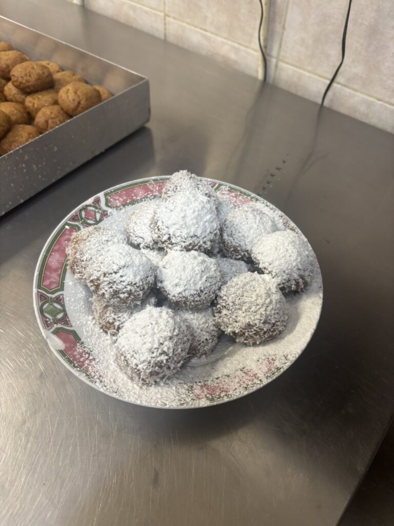 IMG 1bf05fd8772543878b6ca74f2a4fb6f2 V 768x1024