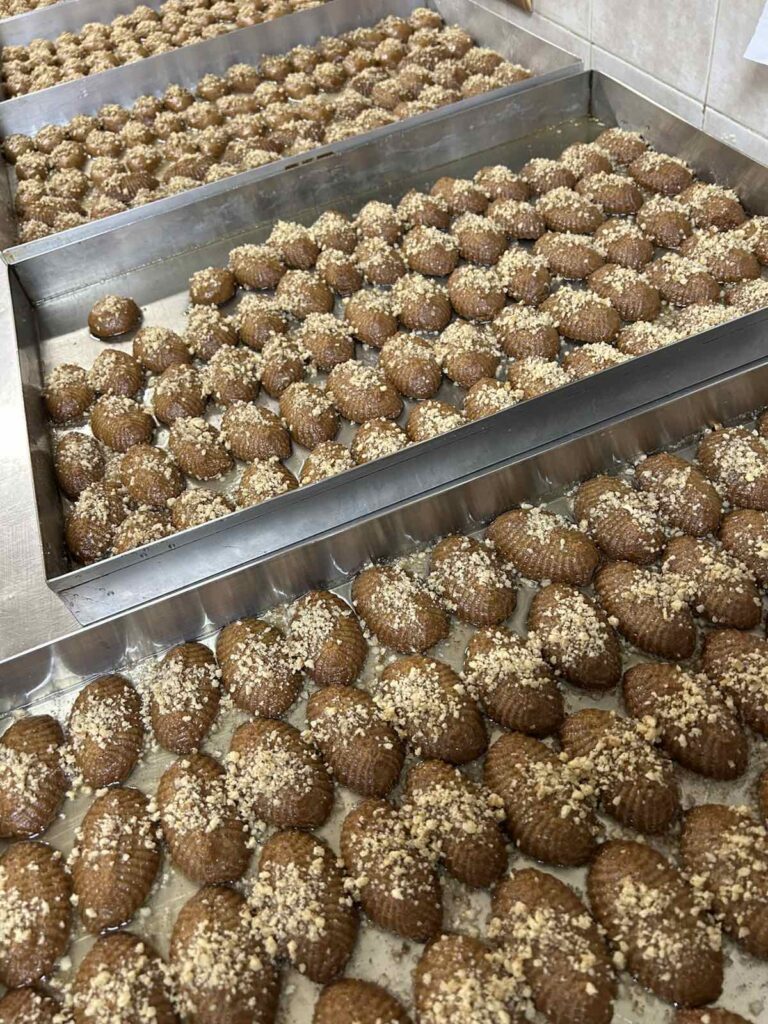 IMG 2ec5b0928c67628b75c0ef99b7ecbf3c V 768x1024