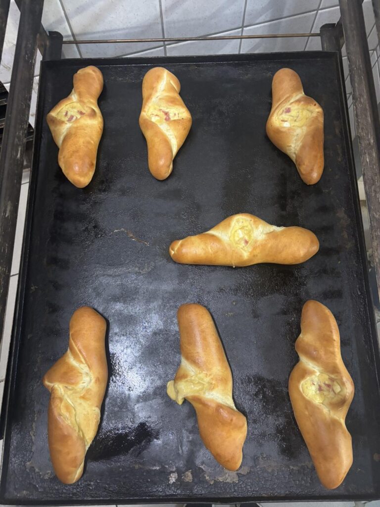 IMG 3d6a94c0efb9b7dc7650eabae62c36cd V 768x1024